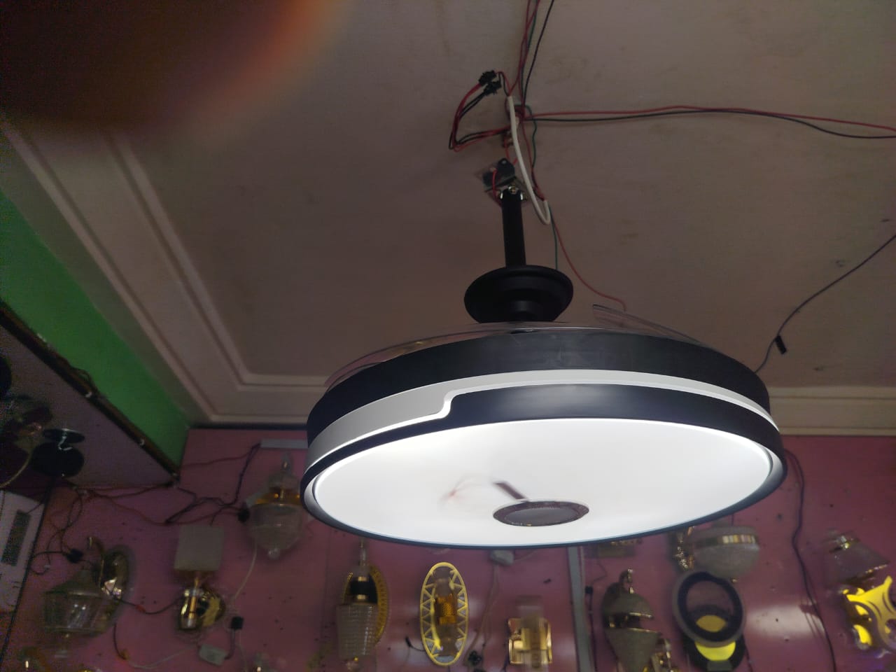 Modern 2-in-1 Retractable Blade Ceiling Fan &amp; LED Chandelier