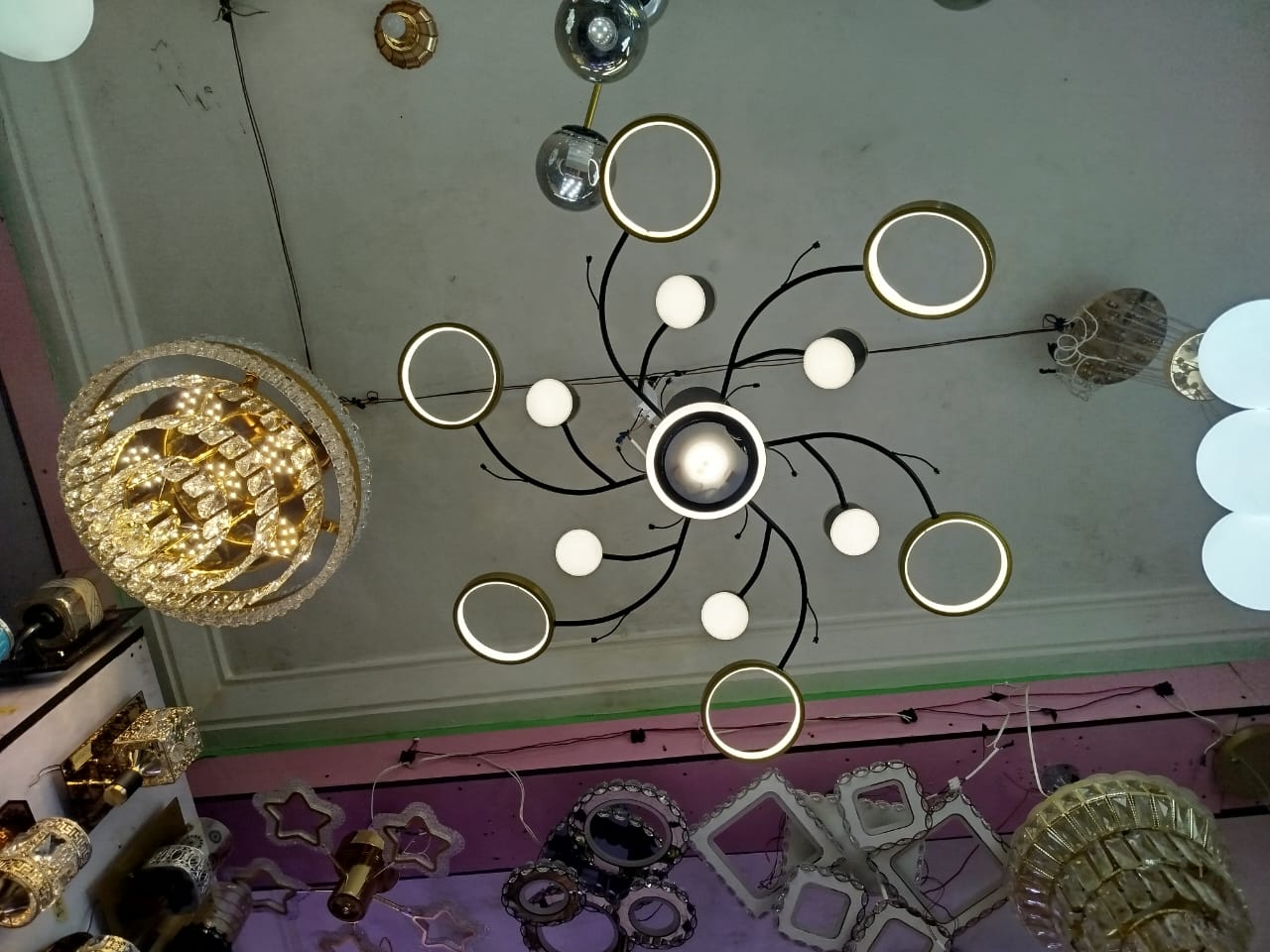 Modern Sputnik-Style Halo Chandelier – Infinity Ring Series